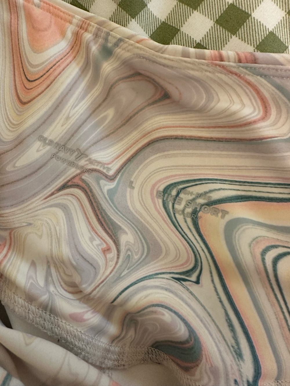 Old Navy Pastel Marble-Print Bike Shorts - Picture 3 of 5